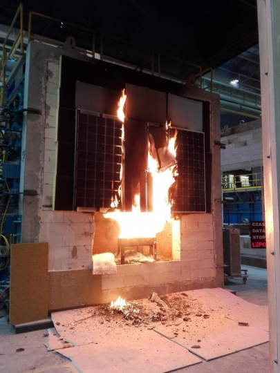 Konsole pasywne – badania ogniowe porównujące systemy zamocowania elewacji wentylowanej / zdjęcie nr: 1 Konsole pasywne – badania ogniowe porównujące systemy zamocowania elewacji wentylowanej / zdjęcie nr: 1