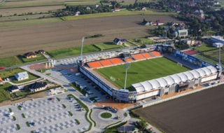 Budowa nowoczesnego stadionu sportowego w 4 miesiące